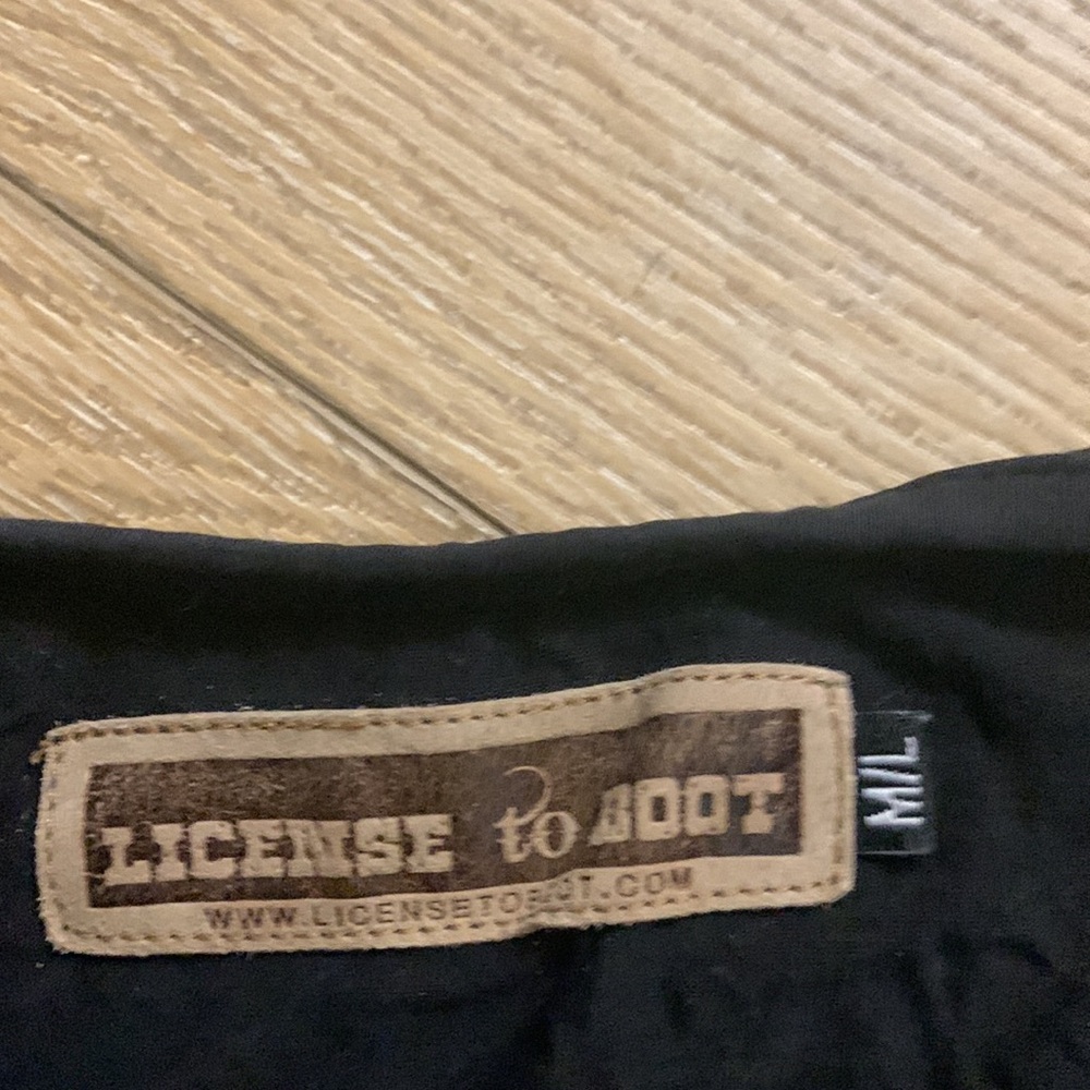 License to boot - Picture 3 of 3